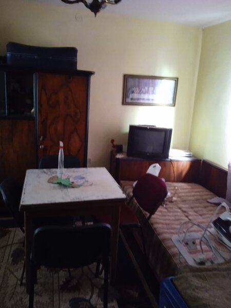 Targu Ocna, casa 3 camere, Galean, pret de garsoniera, 80 mp, schimb